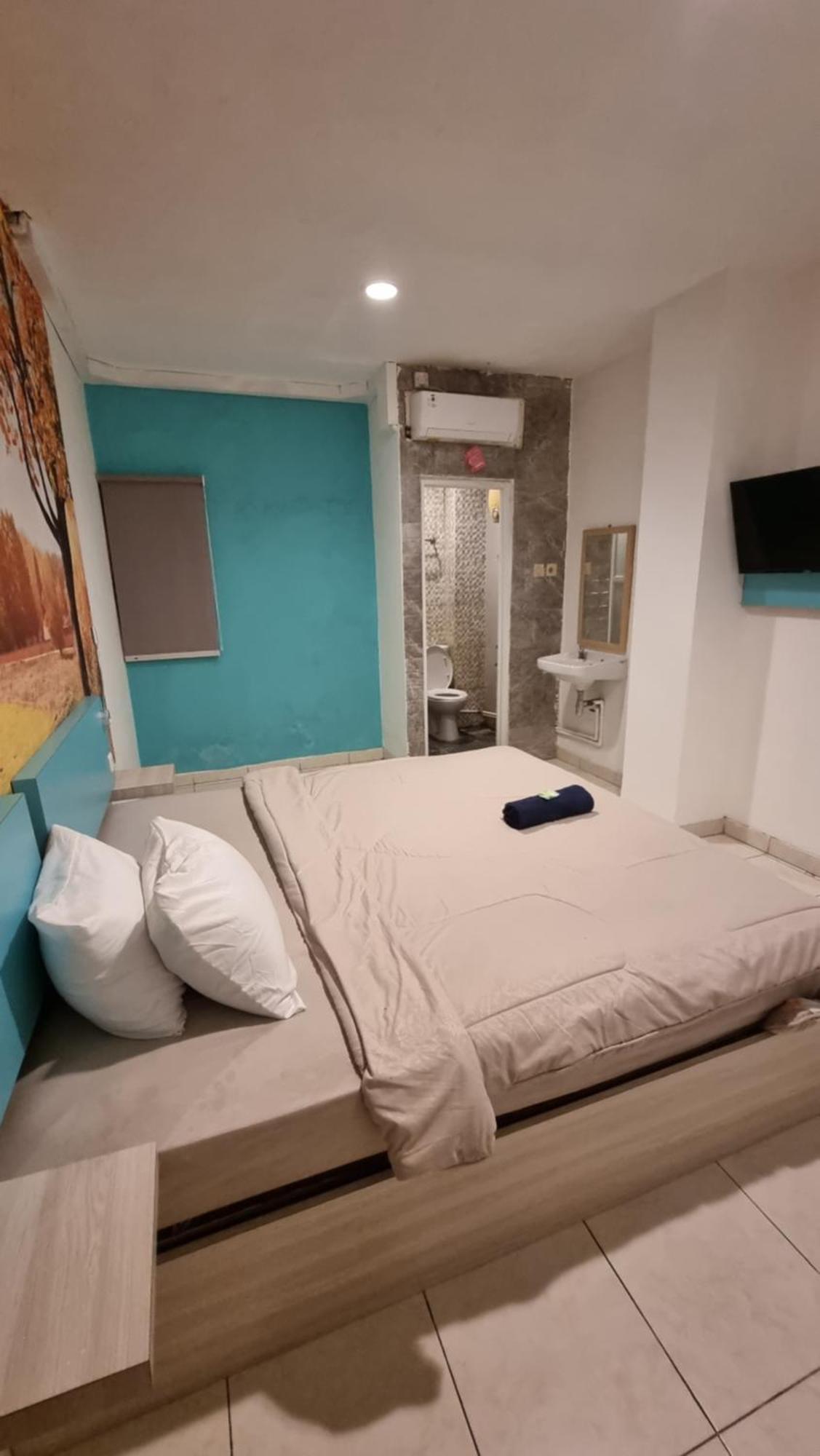 Cozy Centre Simpang Lima Semarang Hotel Bagian luar foto