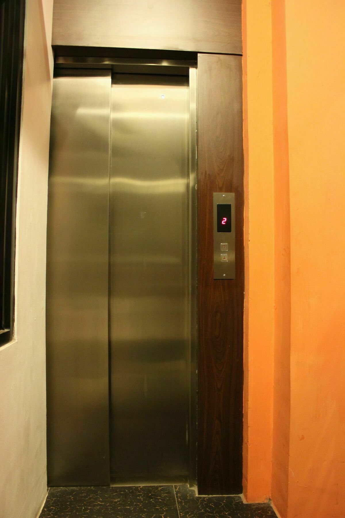 Cozy Centre Simpang Lima Semarang Hotel Bagian luar foto