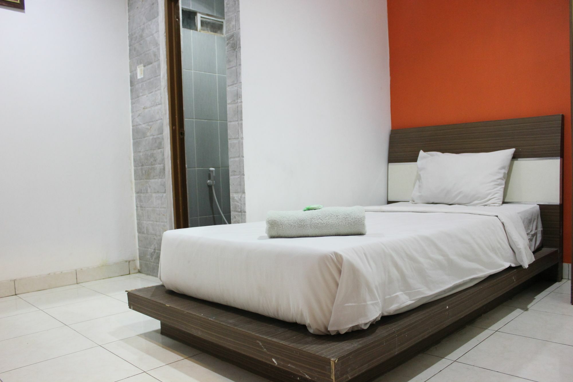 Cozy Centre Simpang Lima Semarang Hotel Bagian luar foto